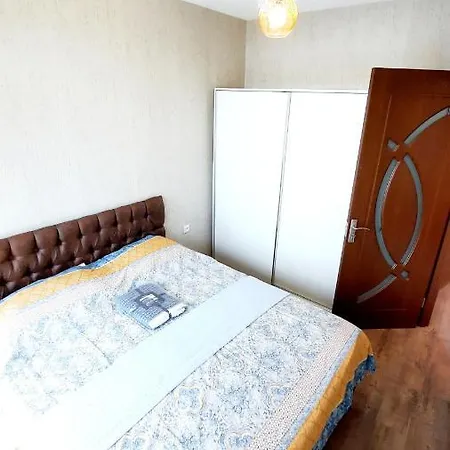 Sea View Metro City Apartment Batumi Zewnętrze zdjęcie